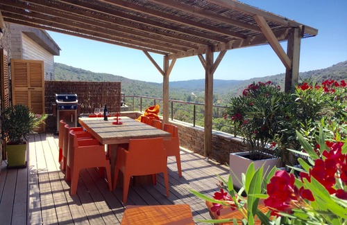 Santa Giulia House | New, modern stone chalet with large terrace and large pool (Rondinara)
