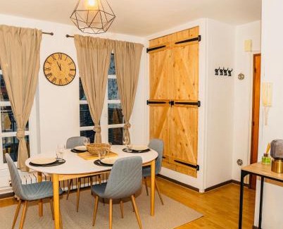 Laon Apartment | Nid douillet La Cour du Dauphin, Vue cathédrale imprenable
