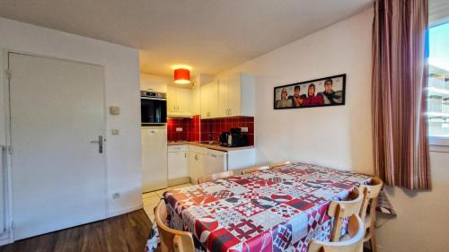 Flaine Apartment | Résidence Les Pleiades - Appartement spacieux et lumineux · Centre station · Balcon · Parking couvert MAE-7354