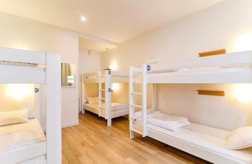 Voltaire - Saint Amour Hostel | SLO Hostel Lyon Saxe