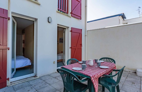 Saint-Jean-de-Luz Apartment | Spacious 2-Bed Apartment with Parking & Terrace in Saint-Jean-de-Luz