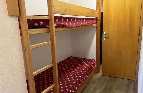 Meribel Apartment | Studio 2/4 pers, Accès Pistes et Piscine, Proche Commerces, Méribel - FR-1-180-297