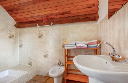 La Garde Apartment | Studio avec jardin amenage et wifi a La Garde a 8 km des pistes
