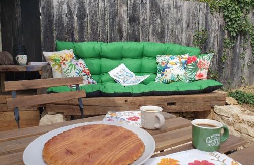 Beaumont House | Studio confort, charme & tranquilité "Le Grenier"