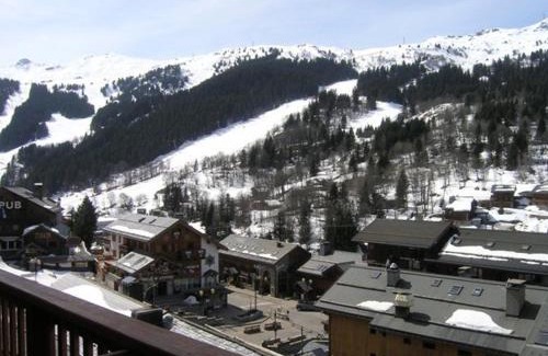 Meribel Centre Apartment | Studio confortable au centre de Méribel, proche pistes et commerces, parfait pour 4 personnes - FR-1-180-4