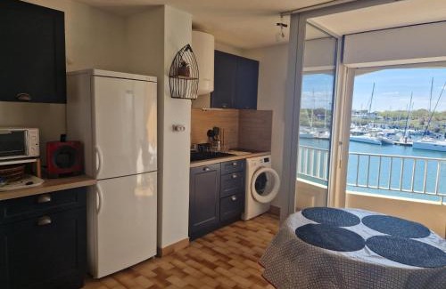 La Celle-sous-Gouzon Apartment | Studio les pieds dans l'eau