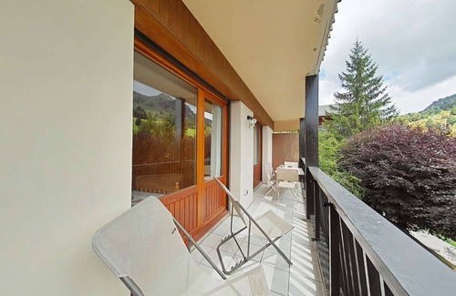 Le Chinaillon Apartment | Sunny 1BR Apartment, Sleeps 4 – Center of Chinaillon, Ski-In/Ski-Out, Stunning Views