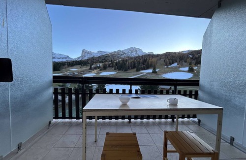 Saint-Etienne-en-Devoluy Apartment | Sunny 2-Room Apartment, 100m from Ski Lift, Sleeps 5 - SuperDevoluy