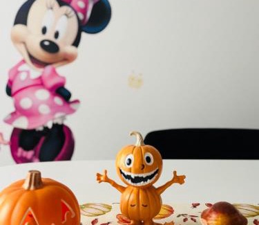 Serris Apartment | THE ENCHANTED HOUSE (15 min walk to Disney)