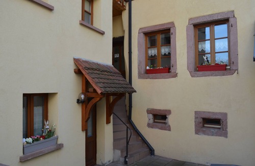 Ribeauville Apartment | The Ramparts of Ribeauvillé in the city center