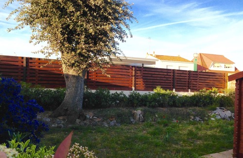 Chateau-d'Olonne House | Vacation home.