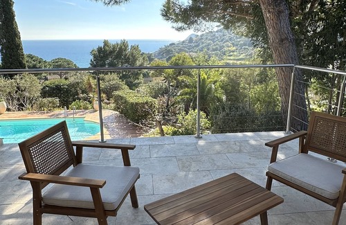 Cote d'Azur- French Riviera House | Villa Dans un Paradis Naturel Face à la mer ! Activités Sportives sur Place