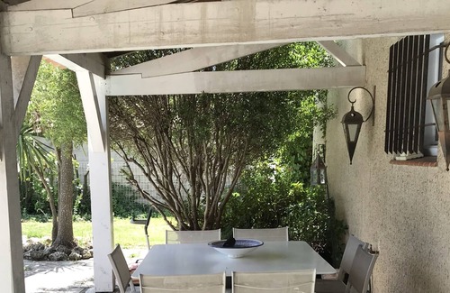Murviel-les-Beziers Villa | Villa in the countryside with swimming pool