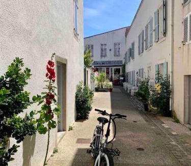 Saint-Martin-de-Re Apartment | Île de Ré - T3 avec sublime vue mer - 80m2 - 4 à 6 pers