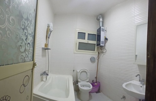 Oula Apartment | شقة فاخرة مفروشة للايجار غرفتين حدائق أكتوبر خطوات إلى أهرامات الجيزة و مول مصر