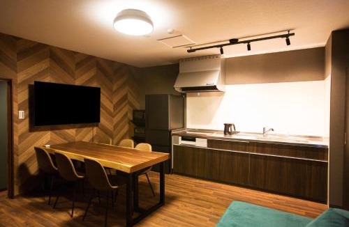 Anan House | ファーストアベニューハウス 駅近 1組限定貸切