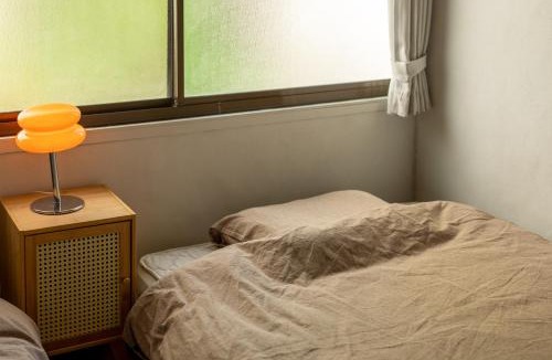 Utazu-cho Apartment | 一棟貸切宿 丸亀駅徒歩10分 ,60-year-old renovated private house 10 min walk from Marugame Sta
