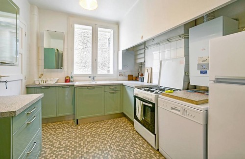 Comedie Apartment | 100 m² Apartment ∙ 2 bedrooms ∙ 6 guests