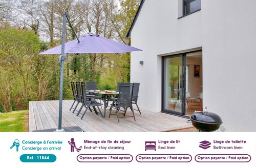 La Foret-Fouesnant House | 100 m² House ∙ 4 bedrooms ∙ 8 guests