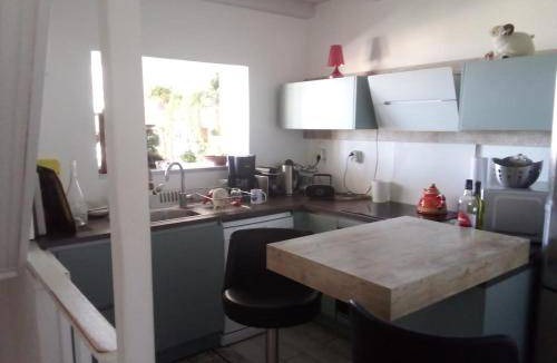 8th Arrondissement House | 100 m² House ∙ 3 bedrooms ∙ 8 guests