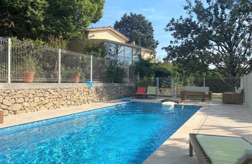 Salernes Villa | 100 m² Villa ∙ 3 bedrooms ∙ 8 guests