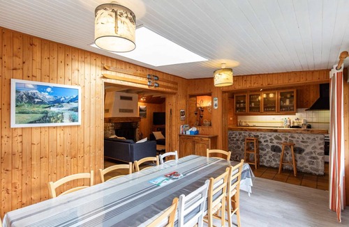 Cauterets House | 105 m² House ∙ 4 bedrooms ∙ 10 guests