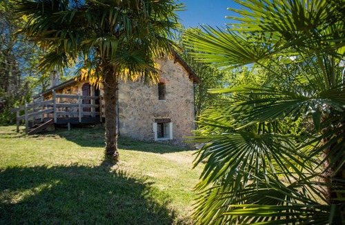 Saint-Cernin-de-lHerm House | 106 m² House ∙ 2 bedrooms ∙ 5 guests