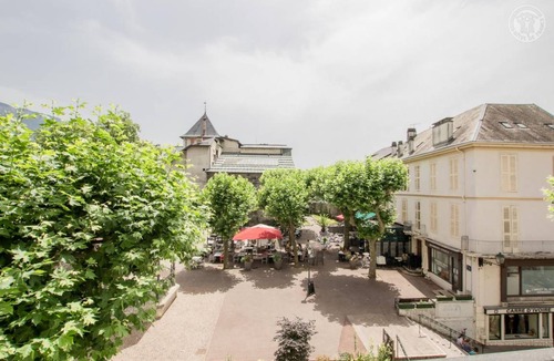 Aix-les-Bains City Center House | 108 m² Gîte ∙ 2 bedrooms ∙ 4 guests