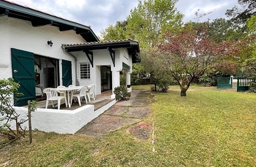 Pyla-sur-Mer Villa | 108 m² Villa ∙ 4 bedrooms ∙ 9 guests