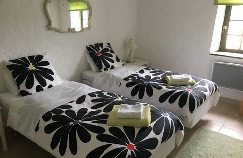 Salies-de-Bearn House | 110 m² House ∙ 3 bedrooms ∙ 6 guests