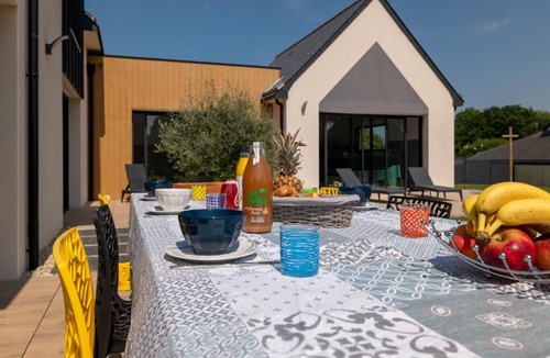 Lantic House | 129 m² Gîte ∙ 4 bedrooms ∙ 8 guests