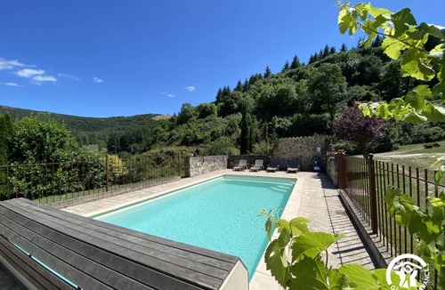 Bouisse House | 130 m² Gîte ∙ 3 bedrooms ∙ 6 guests