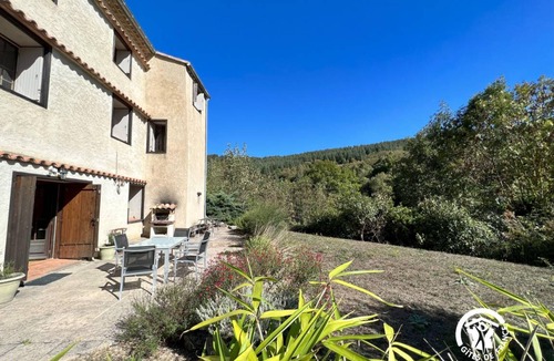 Bouisse House | 130 m² Gîte ∙ 3 bedrooms ∙ 6 guests