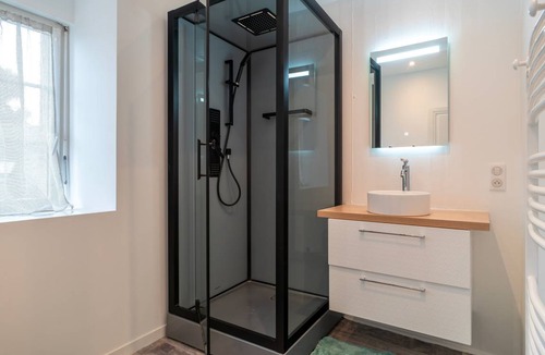 Plomodiern House | 130 m² House ∙ 4 bedrooms ∙ 8 guests
