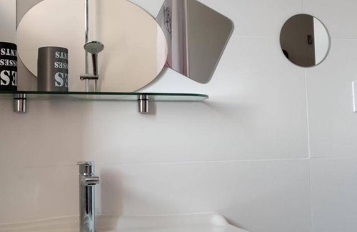 Houdan Bed & Breakfast | 14 m² Bed and breakfast ∙ 2 guests