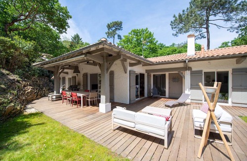 Arcachon Villa | 140 m² Villa ∙ 4 bedrooms ∙ 8 guests