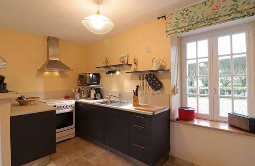 Tinchebray-Bocage Cottage | 150 m² Cabin ∙ 4 bedrooms ∙ 10 guests