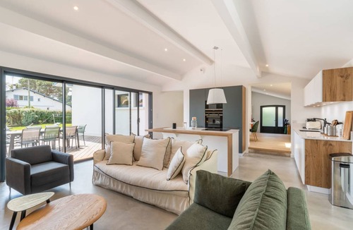 Seignosse Villa | 165 m² Villa ∙ 5 bedrooms ∙ 10 guests