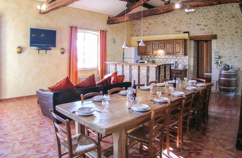 Saint-Meard-de-Gurcon House | 184 m² House ∙ 5 bedrooms ∙ 12 guests