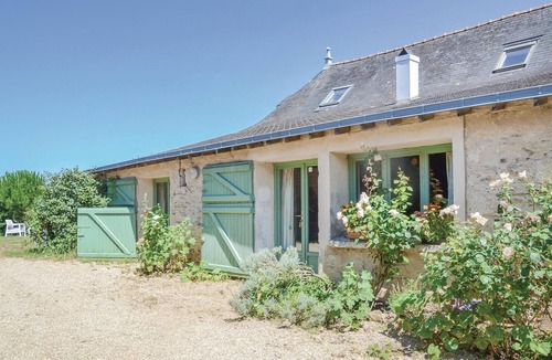 Saint-Jean-des-Mauvrets House | 2 bedroom accommodation in St Jean des Mauvrets