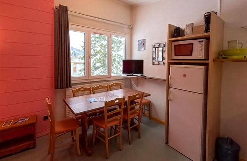 Lelex Apartment | 2-Bedroom Home in Monts Jura