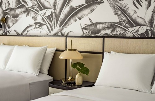 Hunt Club Hotel | 2 Contemporary Rooms w/Pool Access and Near Local Palm Beach Attractions