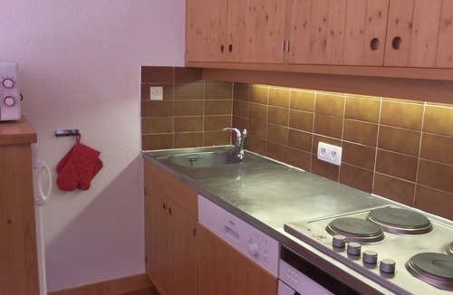 Meribel Apartment | 2-room cabin for 6, Méribel Altiport, ski-in/ski-out, mountain views, pets welcome, free Wi-Fi