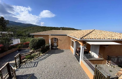Ventiseri Apartment | 200 m² Apartment ∙ 4 bedrooms ∙ 10 guests
