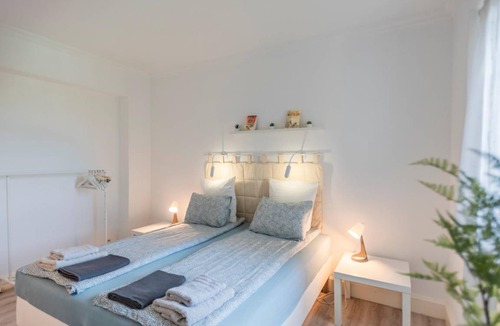 Laprade House | 200 m² House ∙ 3 bedrooms ∙ 7 guests