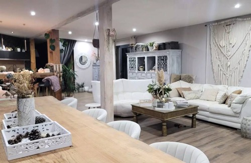 Molini House | 200 m² House ∙ 4 bedrooms ∙ 8 guests