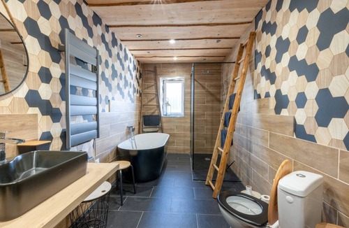 Saulxures-sur-Moselotte House | 220 m² House ∙ 4 bedrooms ∙ 8 guests