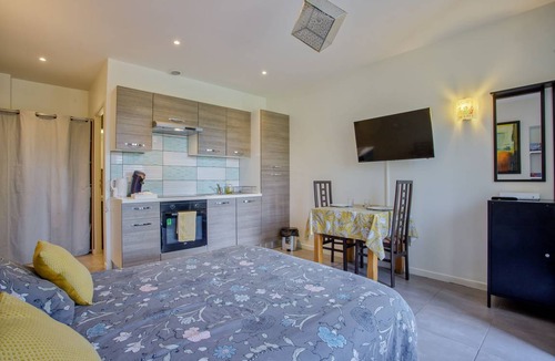 Chambery Apartment | 25 m² Apartment ∙ 2 guests