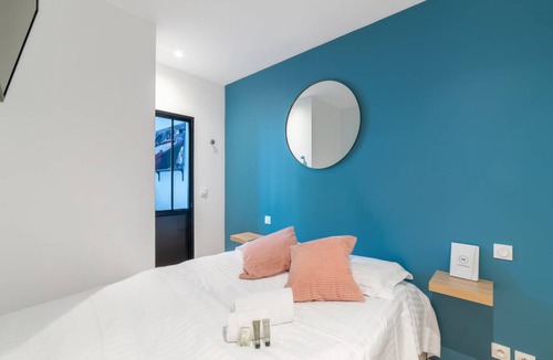 Yves Farge - Le Fleuve Apartment | 27 m² Apartment ∙ 1 bedroom ∙ 3 guests
