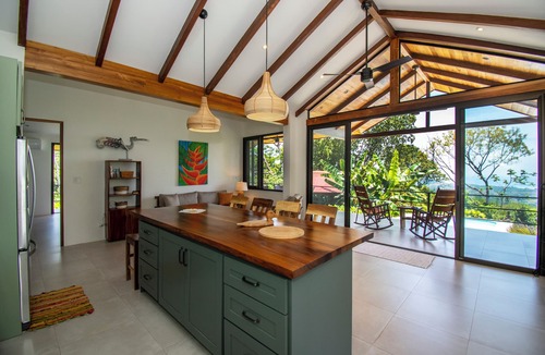 Savegre Villa | 3 Bedroom Villa in Matapalo with Amazing ocean view jungle views and pool!